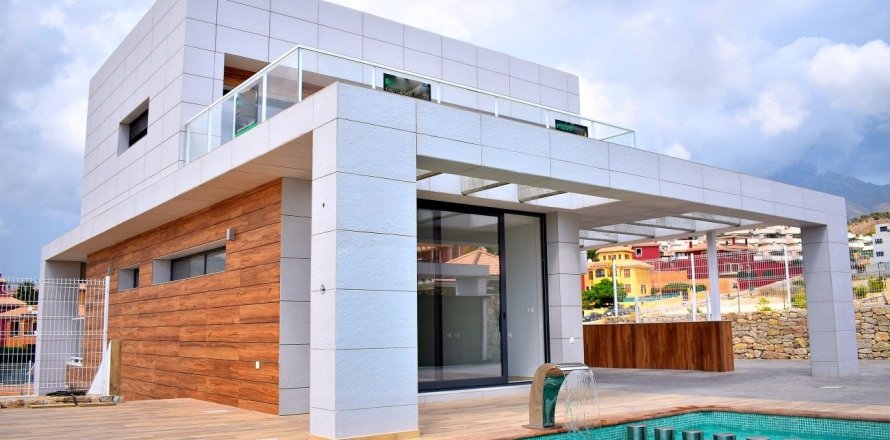 4 dormitorios Villa en Tung Chung Pho, Vietnam No. 111553