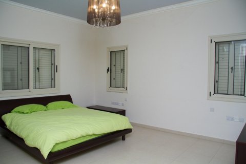 8 bedrooms Villa in Paphos, Cyprus No. 37804 16