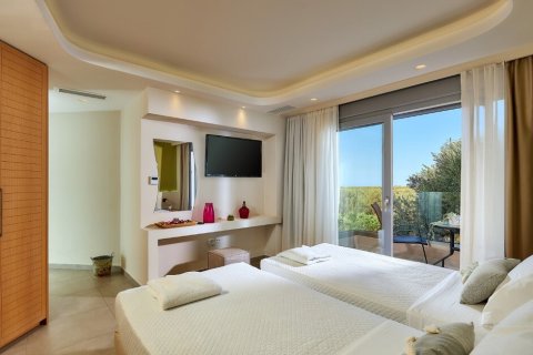 2 bedrooms Villa in Hersonissos, Greece No. 116823 21