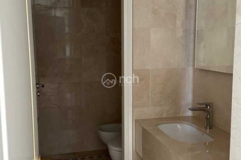 3 bedrooms Apartment in Limassol, Cyprus No. 103222 9