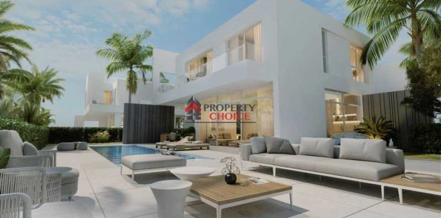 Вилла с 3 спальнями в Пернера, Кипр №62741