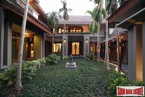 4 bedrooms Villa in Chiang Mai, Thailand No. 95738 10