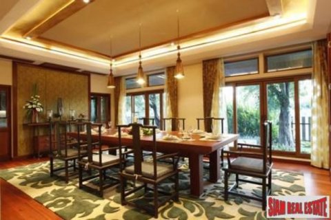 4 bedrooms Villa in Chiang Mai, Thailand No. 95738 11