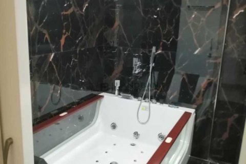 Вилла с 5 спальнями в Лакатамия, Кипр №63125 12