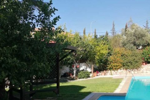 Вилла с 5 спальнями в Лакатамия, Кипр №63125 6