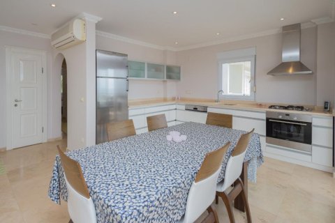 3 rooms Apartment in Phong Thanh Tay A, Vietnam No. 22086 4