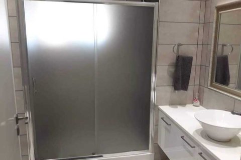 Дом с 7 спальнями в Лимассол, Кипр №43021 2