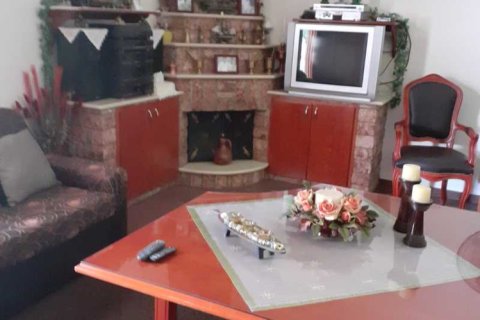 4 bedrooms House in Agios Athanasios, Cyprus No. 76823 2