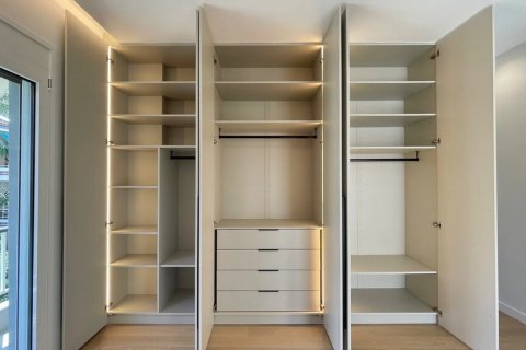 2 bedrooms Apartment in Athens, Greece No. 120713 11