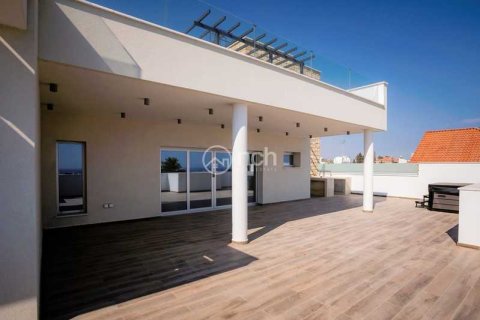 2 dormitorios Penthouse en Germasogeia, Cyprus No. 64208 13