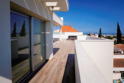 2 dormitorios Penthouse en Germasogeia, Cyprus No. 64208 14