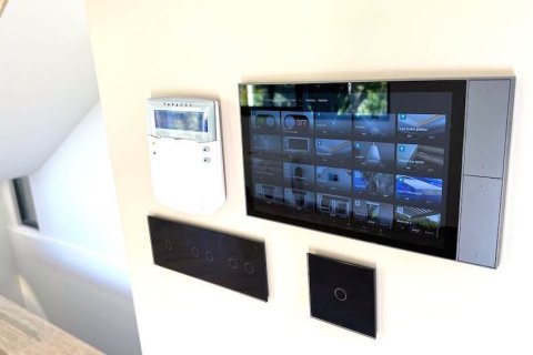 3 bedrooms House in Budva, Montenegro No. 83673 17