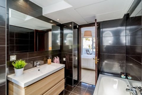 Офис с 3 спальнями в Thuan Nam, Вьетнам №27389 3