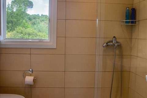 140m² House in Corfu, Greece No. 58602 15