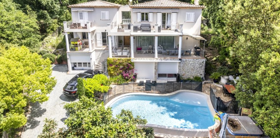 7 bedrooms Villa in Roquefort-les-Pins, France No. 67216