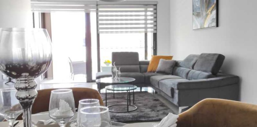 3 bedrooms Penthouse in Limassol, Cyprus No. 34287