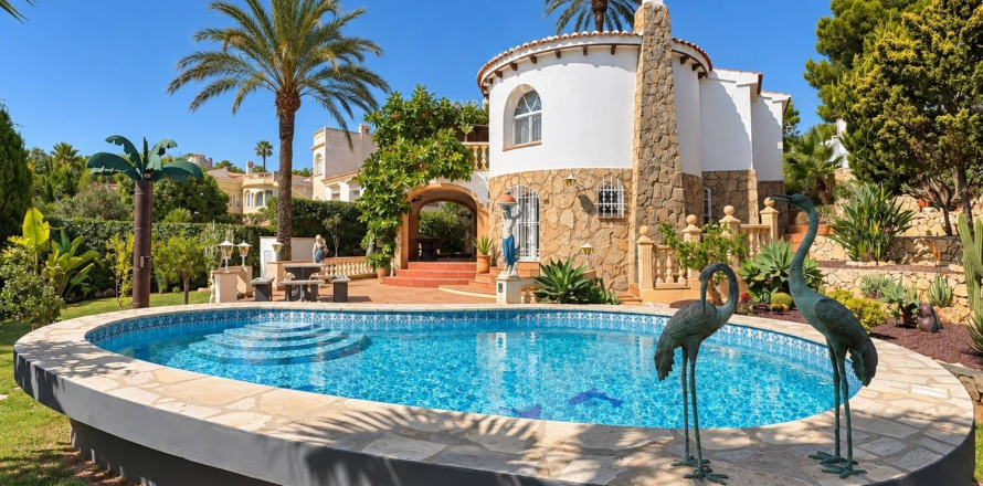4 bedrooms Villa in Javea, Spain No. 129096