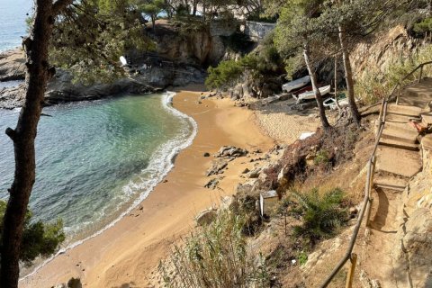Land in Platja D'aro, Spain No. 99039
