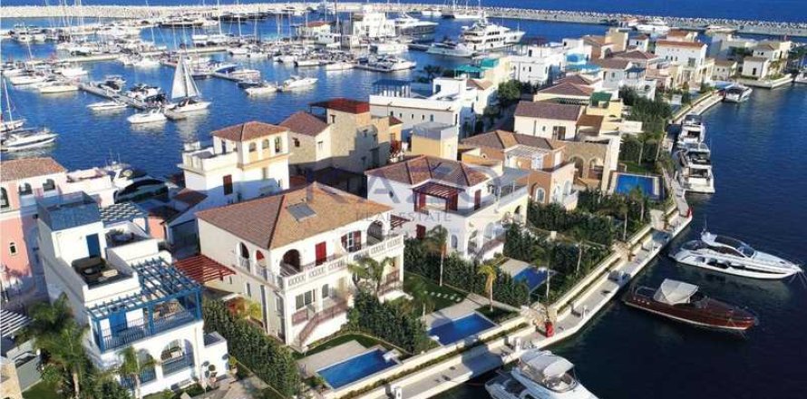 3 chambres Villa à Limassol, Cyprus No. 73688