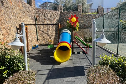 2 dormitorios Apartment en Cam Le, Vietnam No. 14403 2