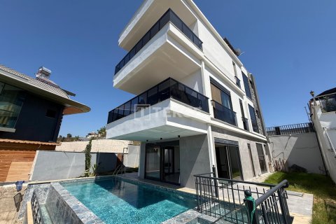 3 bedrooms Villa in Alanya, Turkey No. 128250