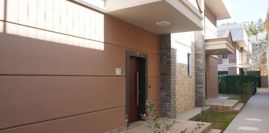 3 bedrooms Villa in Chau Lang, Vietnam No. 15918