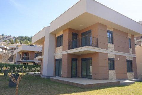 3 bedrooms Villa in Chau Lang, Vietnam No. 15918 4