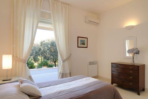 480m² Villa à Kranidi, Greece No. 117802 14