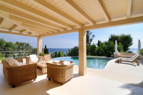 480m² Villa à Kranidi, Greece No. 117802 5