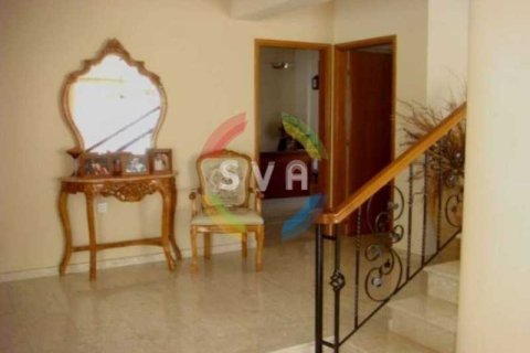 4 bedrooms Villa in Limassol, Cyprus No. 81687 8