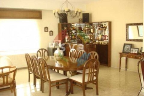 4 bedrooms Villa in Limassol, Cyprus No. 81687 7