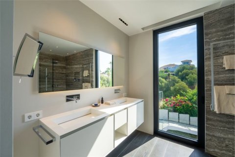 Вилла с 6 спальнями в Hong Phong, Вьетнам №83945 21