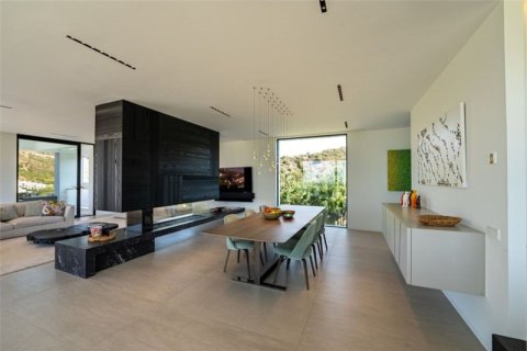 Вилла с 6 спальнями в Hong Phong, Вьетнам №83945 19