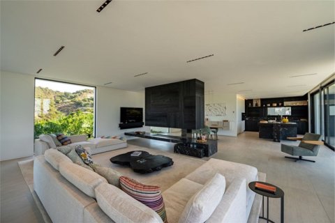 Вилла с 6 спальнями в Hong Phong, Вьетнам №83945 12