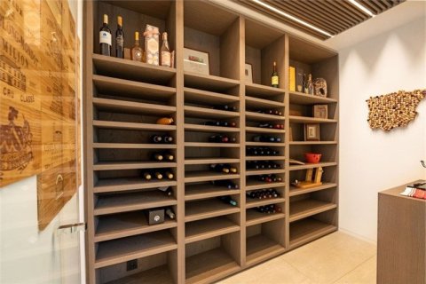 Вилла с 6 спальнями в Hong Phong, Вьетнам №83945 15