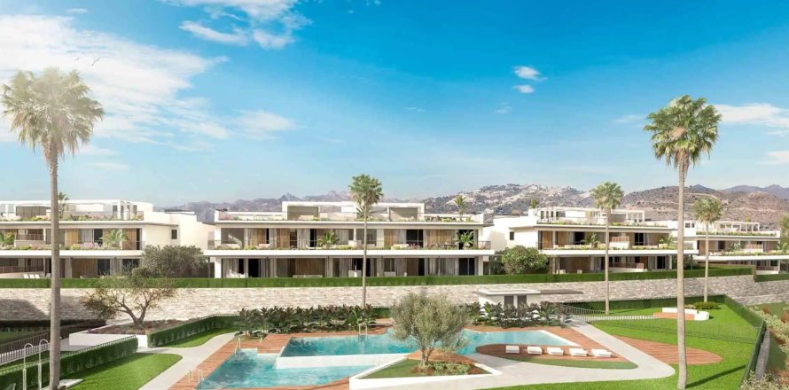 3 bedrooms Bungalow in Marbella, Spain No. 122986