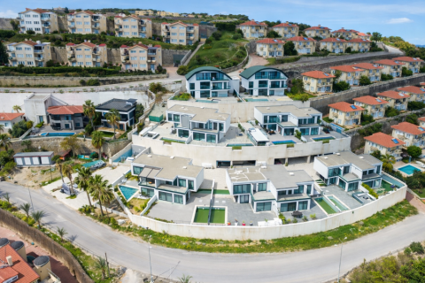 5 habitaciones Villa en Kargicak, Turkey No. 124188