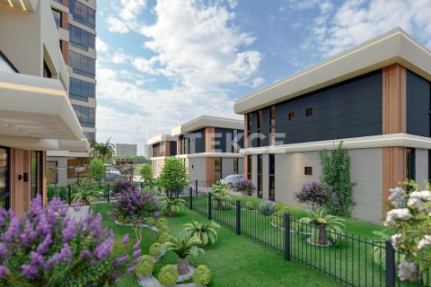 4 bedrooms Villa in Mersin, Turkey No. 124066