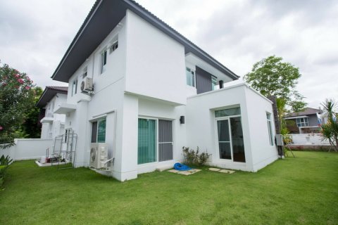 4 bedrooms House in Chiang Mai, Thailand No. 97747 15