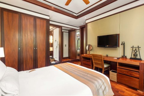 3 bedrooms Penthouse in Kamala, Thailand No. 97177 10