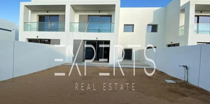 3 dormitorios Duplex en  Yas Island, UAE No. 116785