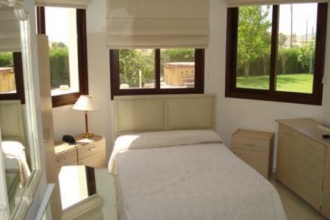 4 bedrooms Villa in Limassol, Cyprus No. 105695 5