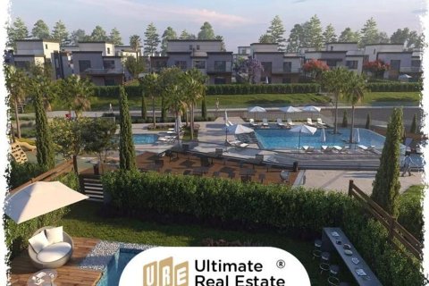 5 bedrooms Townhouse in 4th Area, Vietnam No. 38147 1