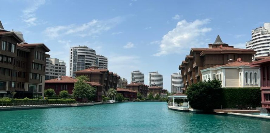 3 bedrooms Apartment in Bac Tu Liem, Vietnam No. 14668