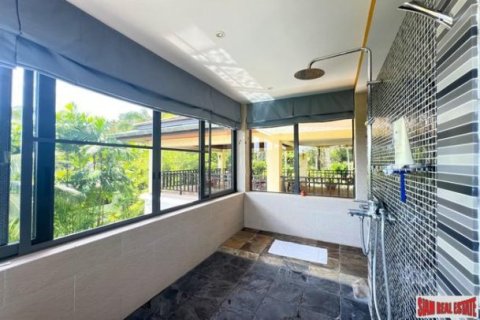 3 bedrooms Villa in Krabi, Thailand No. 96418 4