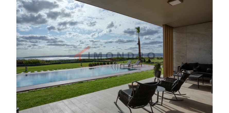 Вилла с 6 спальнями в An Thach Trung, Вьетнам №80393