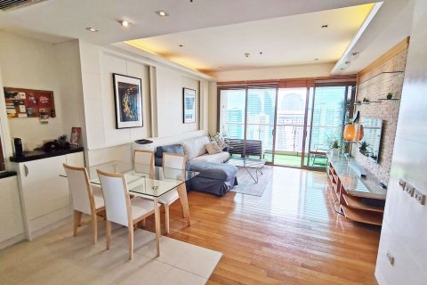 2 bedrooms Condo in Bangkok, Thailand No. 465 2