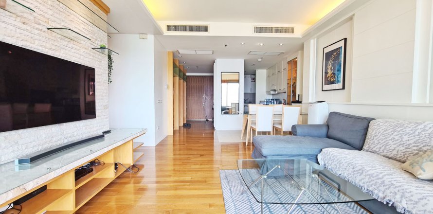 2 bedrooms Condo in Bangkok, Thailand No. 465