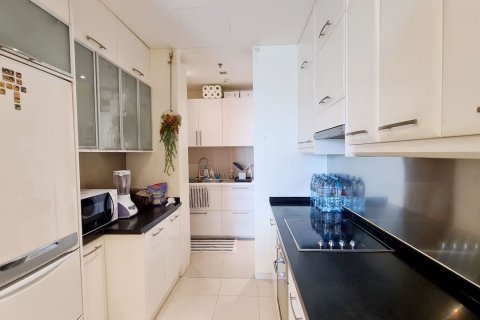 2 bedrooms Condo in Bangkok, Thailand No. 465 10