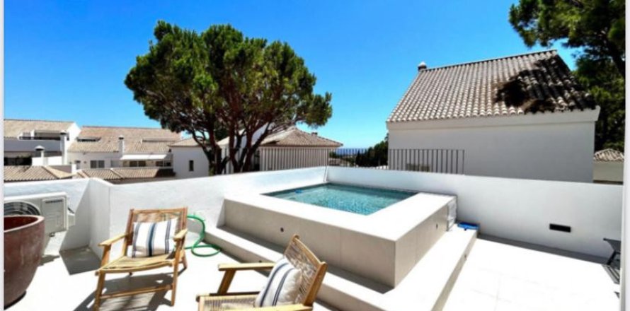 4 dormitorios Duplex en Marbella, Spain No. 27404